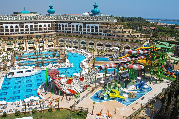 Crystal Sunset Luxury Resort Premium EXCLUSIVE 5* - 8 дни All Inclucive Почивка в Анталия с полет от София - 2025