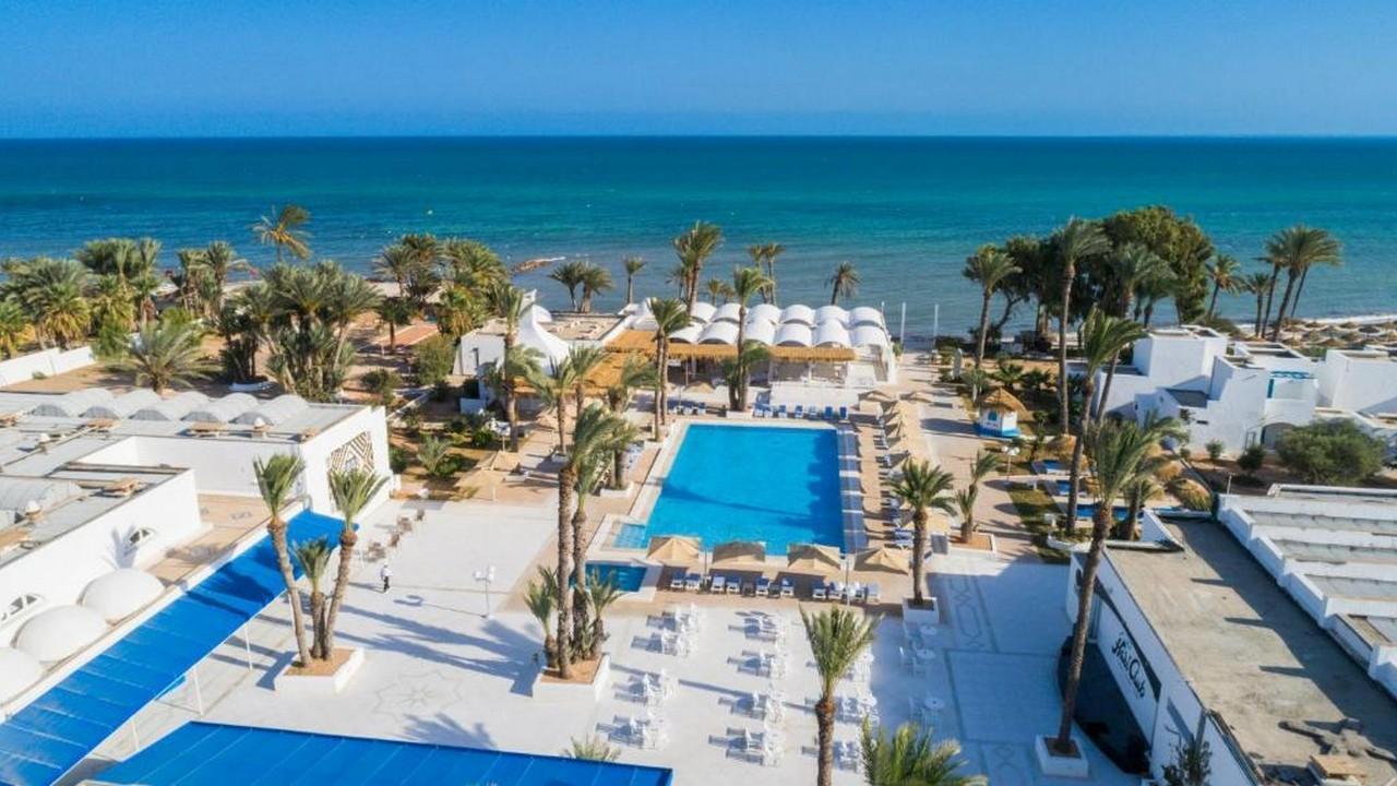 Hari Club Beach Resort Djerba Standard 4* - Островно приключение - 7 дни All Inclusive на остров Джерба с полет от София 2025