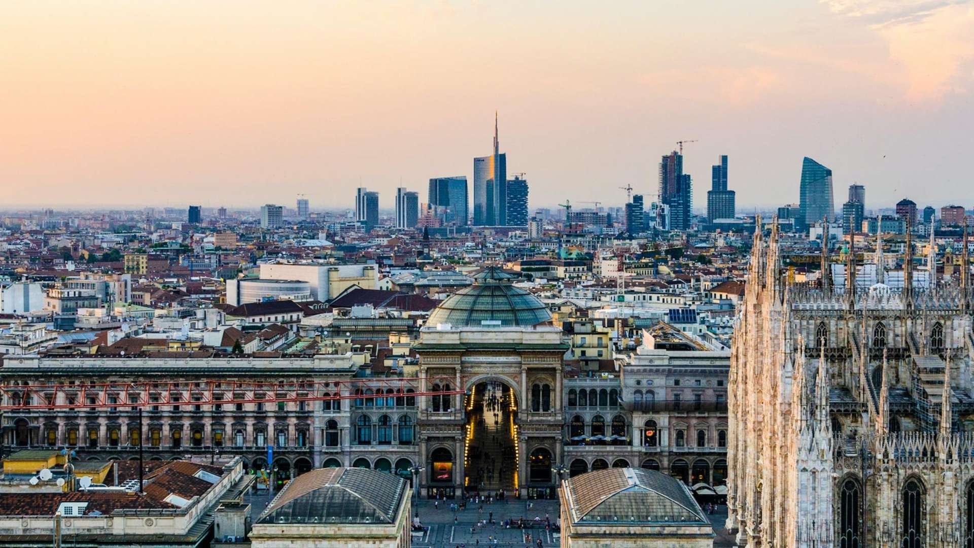 Quark Hotel Milano 4* - Милано - столицата на модата и прочутите италиански езера 2025 - 3 нощувки - полет от София