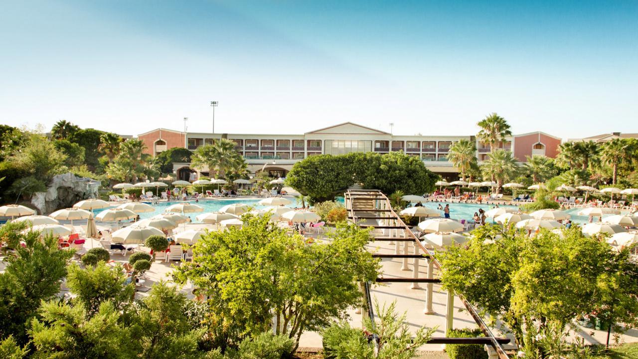 Akiris Resort Superior 4* - Мечтаната Пулия с 3 включени екскурзии през май - Akiris Resort 4*-Полет от София