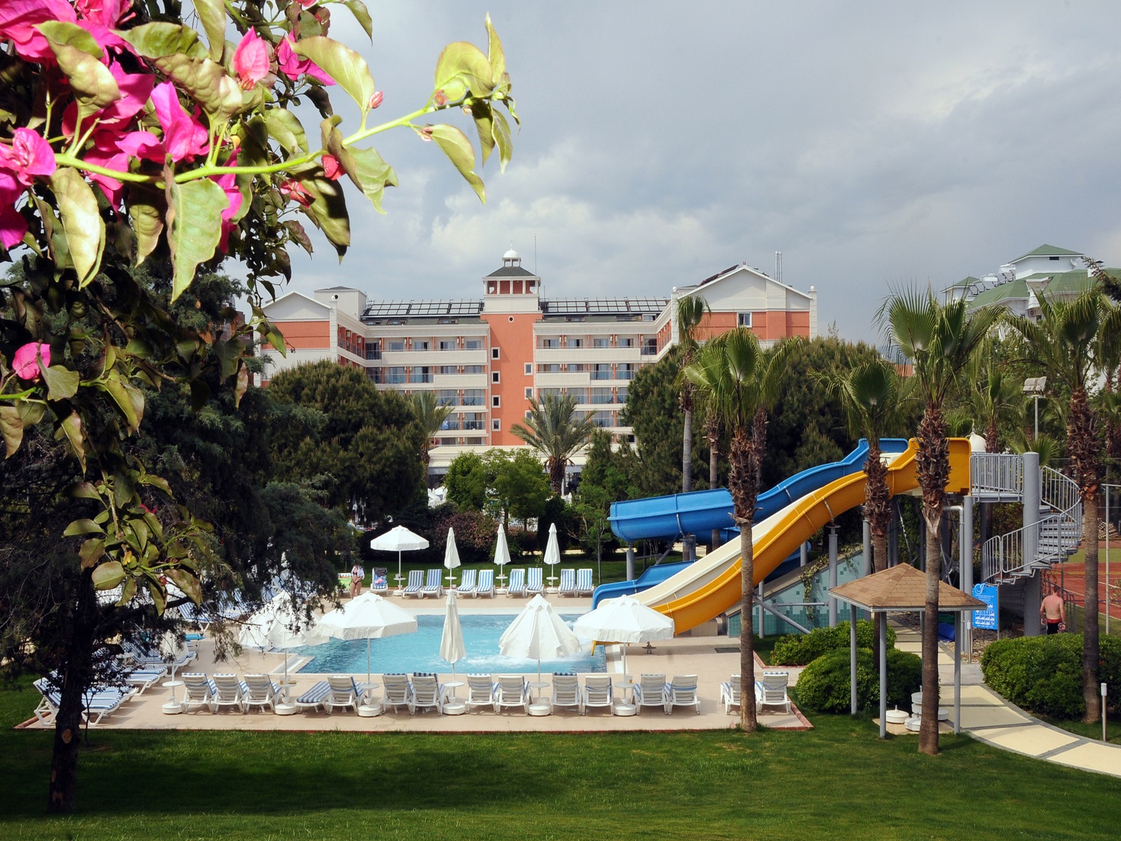 Почивкa в Анталия 2026 с директен чартърен полет от София  Insula Resort Superior EXCLUSIVE 5*